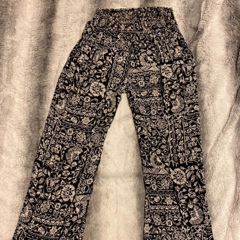 Black Patterned Soft Pants Size S